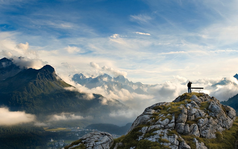 Clouds, hill, x, art, king, men, landscapes, mountains, hd, bench, nature, 1080P