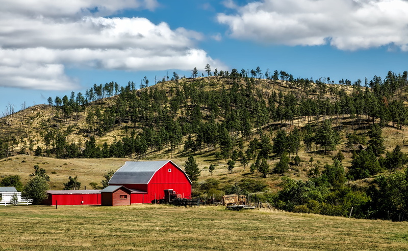 red, agriculture, woods, mountains, ranch, pastoral, building exterior, cloud - sky, rural, non-urban scene, scenic, country, house, green, scenics - nature