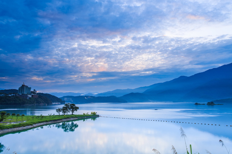 scenics, cloud - Sky, mountains, tranquil Scene, sunrise - Dawn, the sky, sunset, summer, building exterior, no People, rural Scene, clouds, panoramic