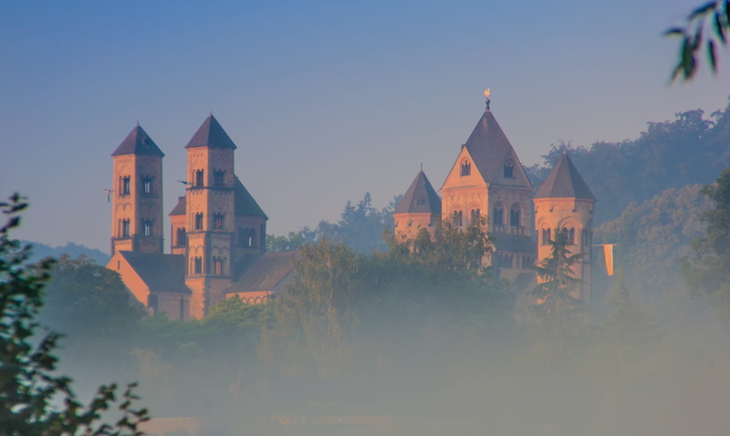 panorama, built structure, towers, stone, plant, maria laach, house, city, warm, morning, church, the past, travel, copy space, architecture, fog, history