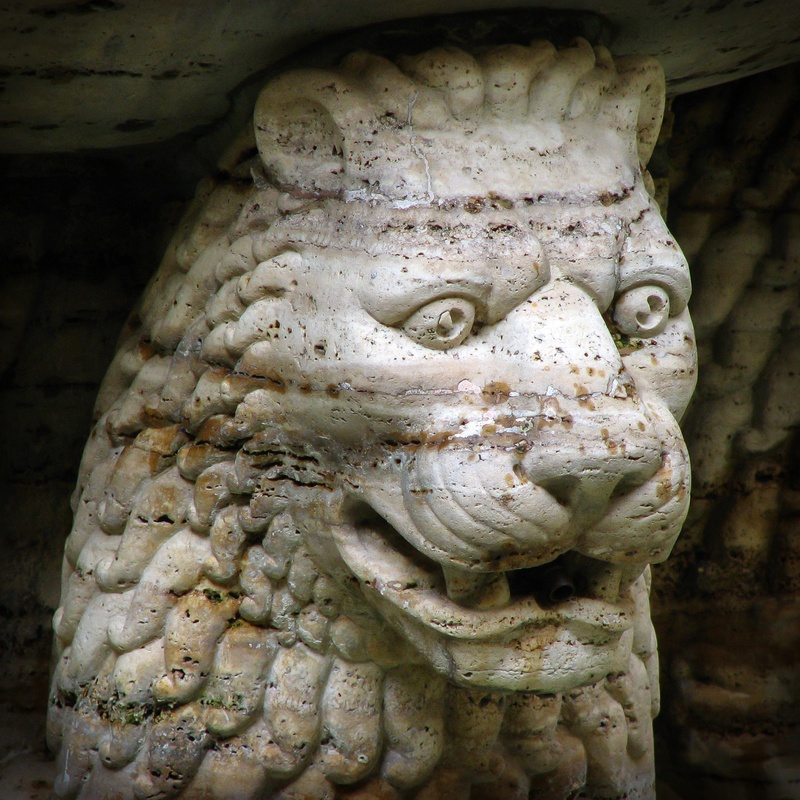 stone, germany, face, head, one animal, human representation, old, no people, statue, representation, lion head, fountain, gargoyle, animal body part, carving - craft product