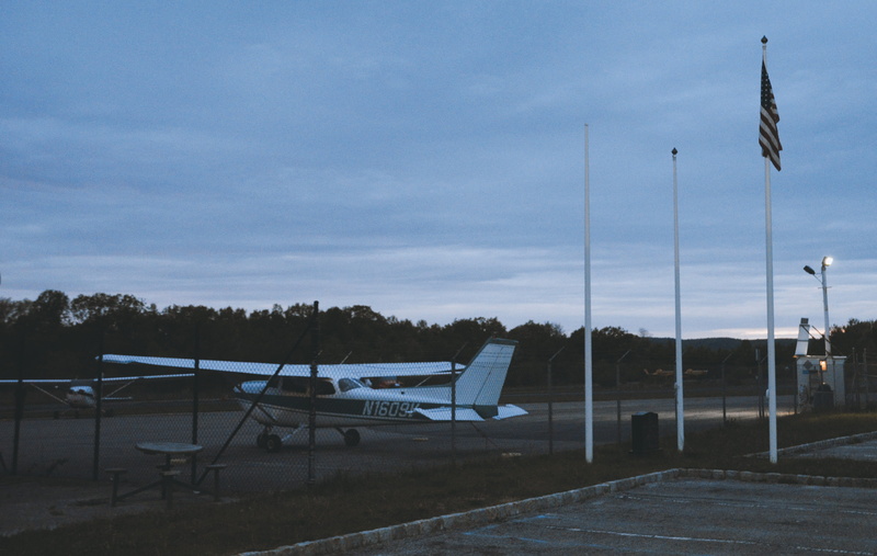 street, plant, tranquility, 4K, field, transportation, aviation, air vehicle, absence, land, trees, seat, architecture, empty, sky, airport, 172, cessna