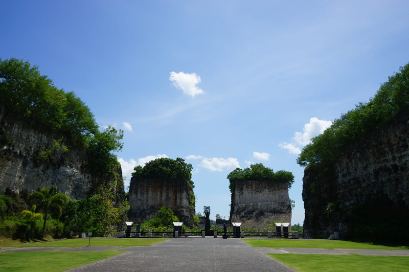 plant, bali, grass, built structure, architecture, Nature, garuda, park, history, square, blue, transportation, sunlight, the past, building exterior, Travel