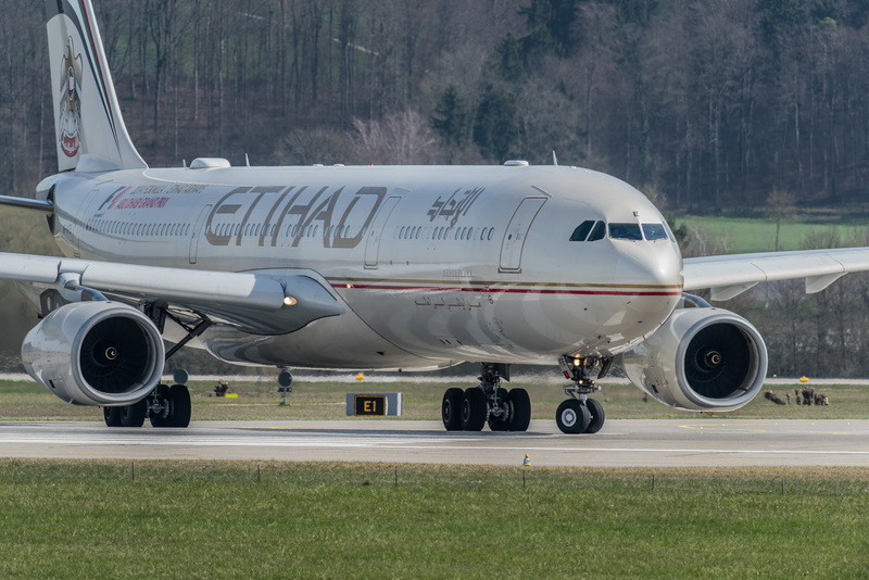 A330, The plane, runway, 1080P, Passenger, Airbus