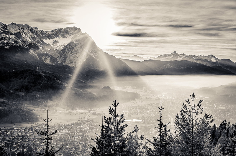 winter, photo, white  sun, Pentax, Wank, F1.4, Sonne, K-7, snow, outdoors, european Alps, 30mm, scenics, Fog, mountain, Sigma, Nebel, HSM, black and white