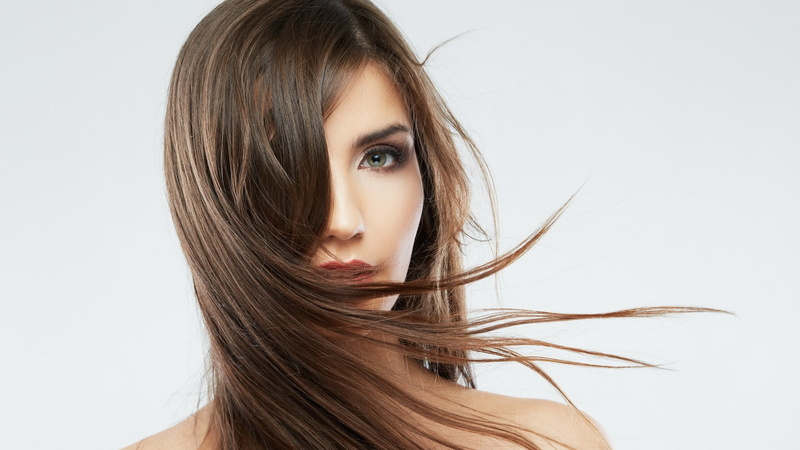 wind, beautiful people, fashion model, fashion, women, beautiful woman, hair care, glamour, human hair, hairstyle, looking at camera, hair, portrait, one person