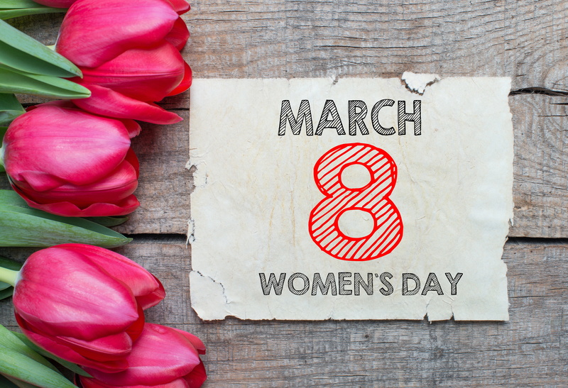 no people, red, freshness, Womens Day, text, directly above, nature, close-up, high angle view, indoors, message, paper, March 8, communication, western script
