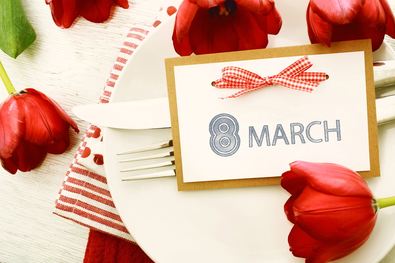 still life, 4K, text, no people, red, Womens Day, heart shape, communication, decoration, celebration, directly above, greeting card, western script, creativity