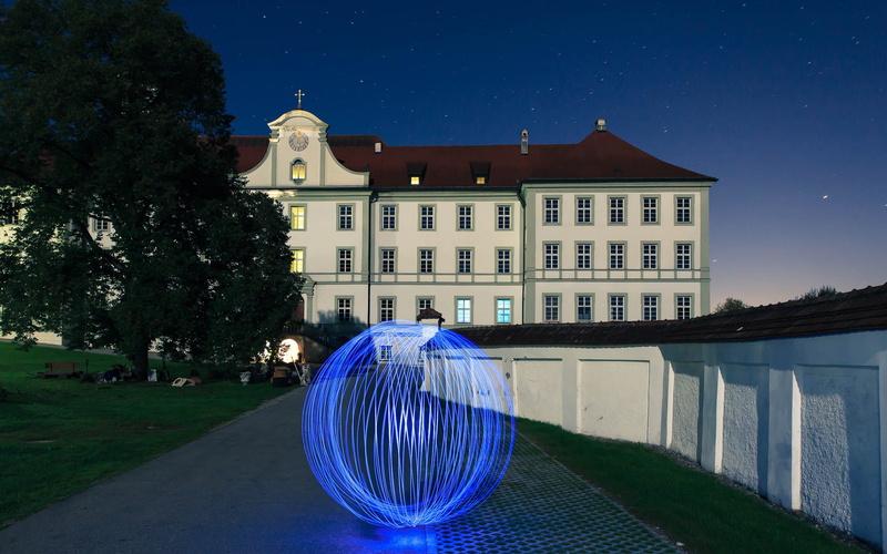 building, motion, outdoors, monastery, no people, tree, 1080P, garden, residential district, building exterior, blue, night, sphere, sky, star - space