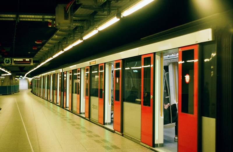 indoors, train - vehicle, 2K, doors, station, metro, architecture, train, ceiling, rail transportation, mode of transportation, public transportation