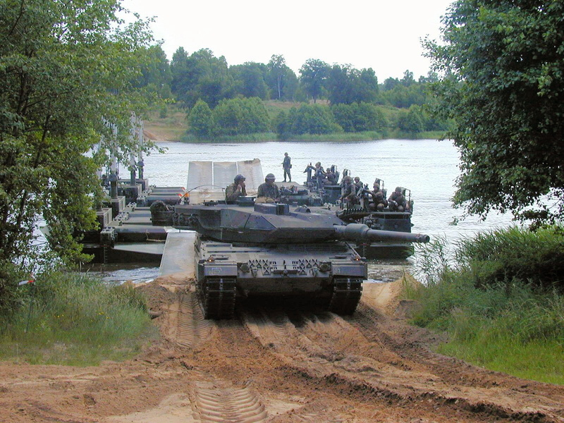 leopard 2, 720P, tank, tanks, military, soldier, weapon, leopard