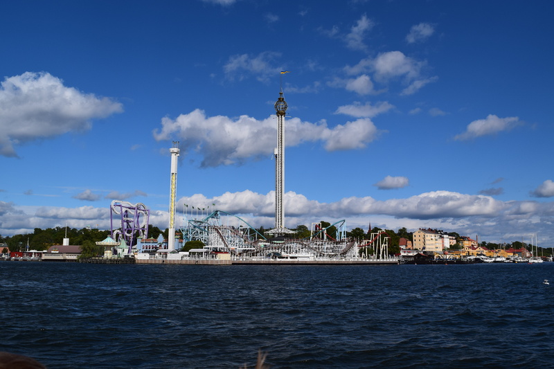 amusement park ride, Water, cloud - sky, waterfront, building exterior, outdoors, amusement park, nature, day, no people, cityscape, built structure, city