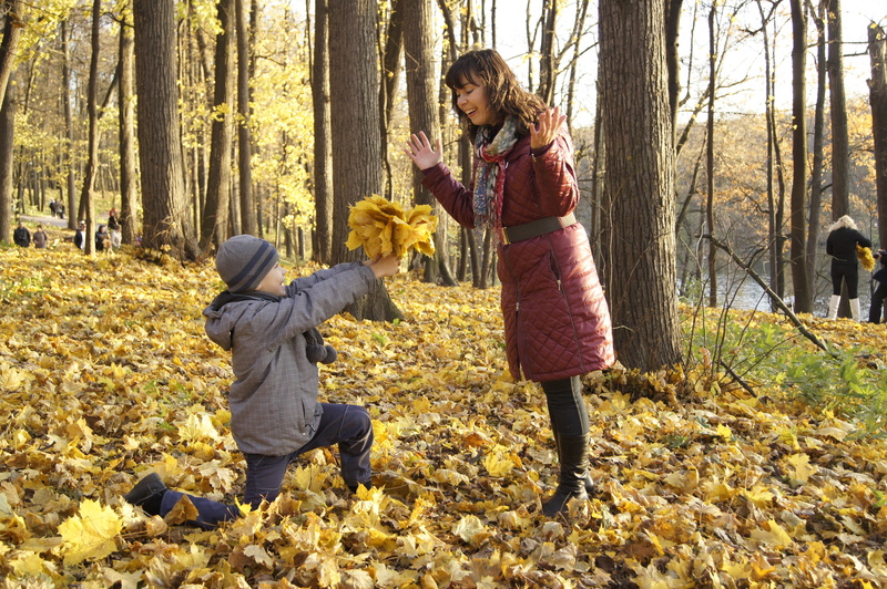 real people, girl, smiles, adult, kneel, mother and son, land, casual clothing, front, females, happiness, kids, baby, family, caucasian Ethnicity, golden autumn