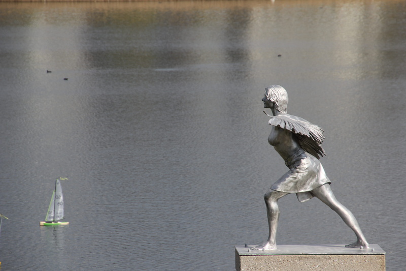 daytime, dortmund, male likeness, focus on foreground, statue, Phoenix Lake, body, representation, Sculpture, vertebrate, animal themes, nature, lake, 5K