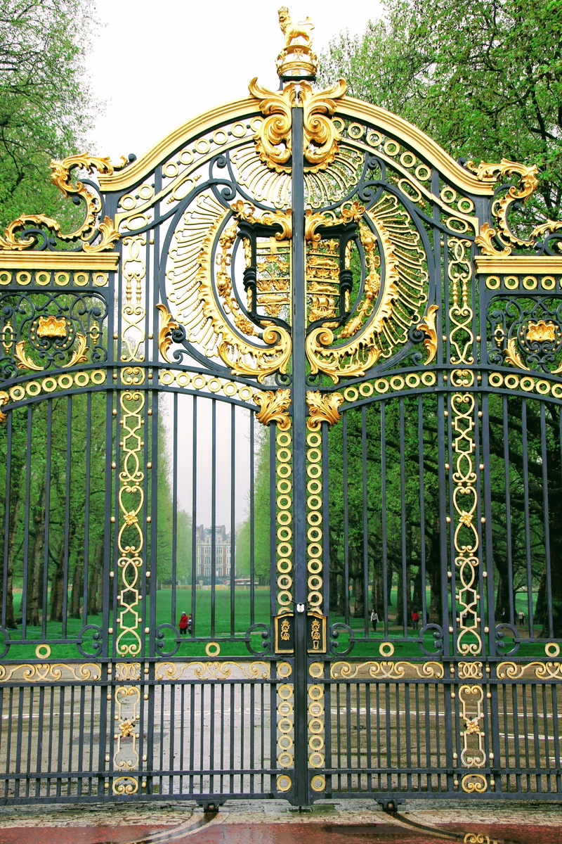 day, park, gray, buckingham palace, gate, nature, metal, history, safety, detail, building exterior, building, iron - metal, green color, london, travel destinations