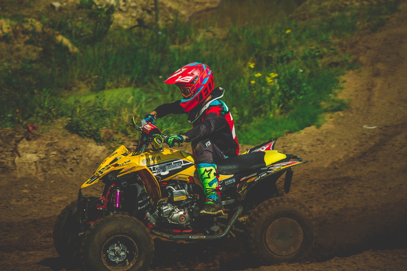 bike, outdoors, crash helmet, 5K, red, atv, speed, sports helmet, ride, quadbike, yellow, mode of transportation, land vehicle, lifestyles, transportation