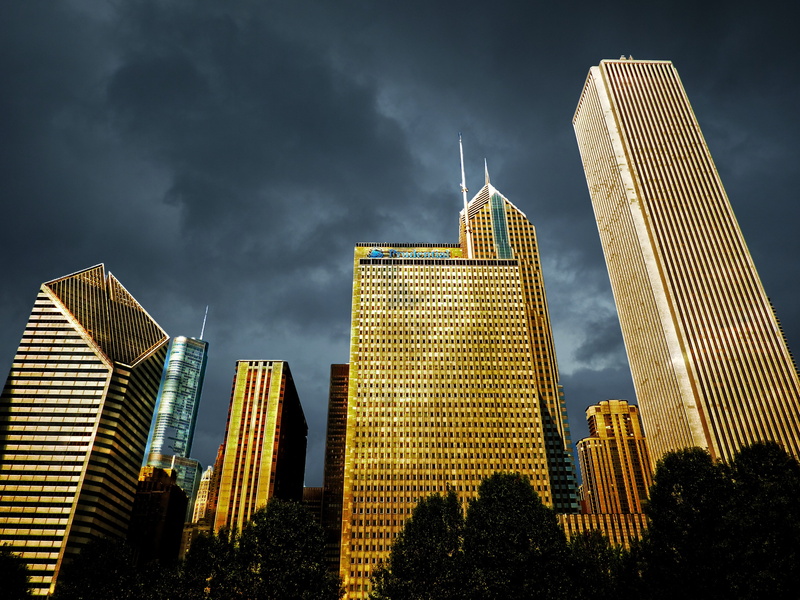 urban, tower, low angle view, thunderstorm, travel destinations, outdoors, tourist magnet, uSA, modern, cloud - sky, chicago, dawn, ohio, city, brown, cityscape