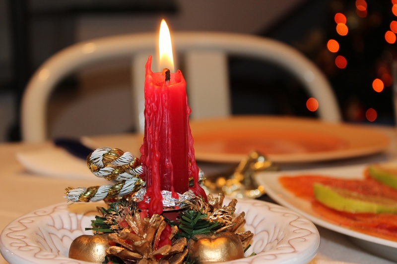 wax, dinner, event, fire - natural phenomenon, focus on foreground, holiday, nature, red, lighted, temptation, burning, close-up, gold, fire, decoration