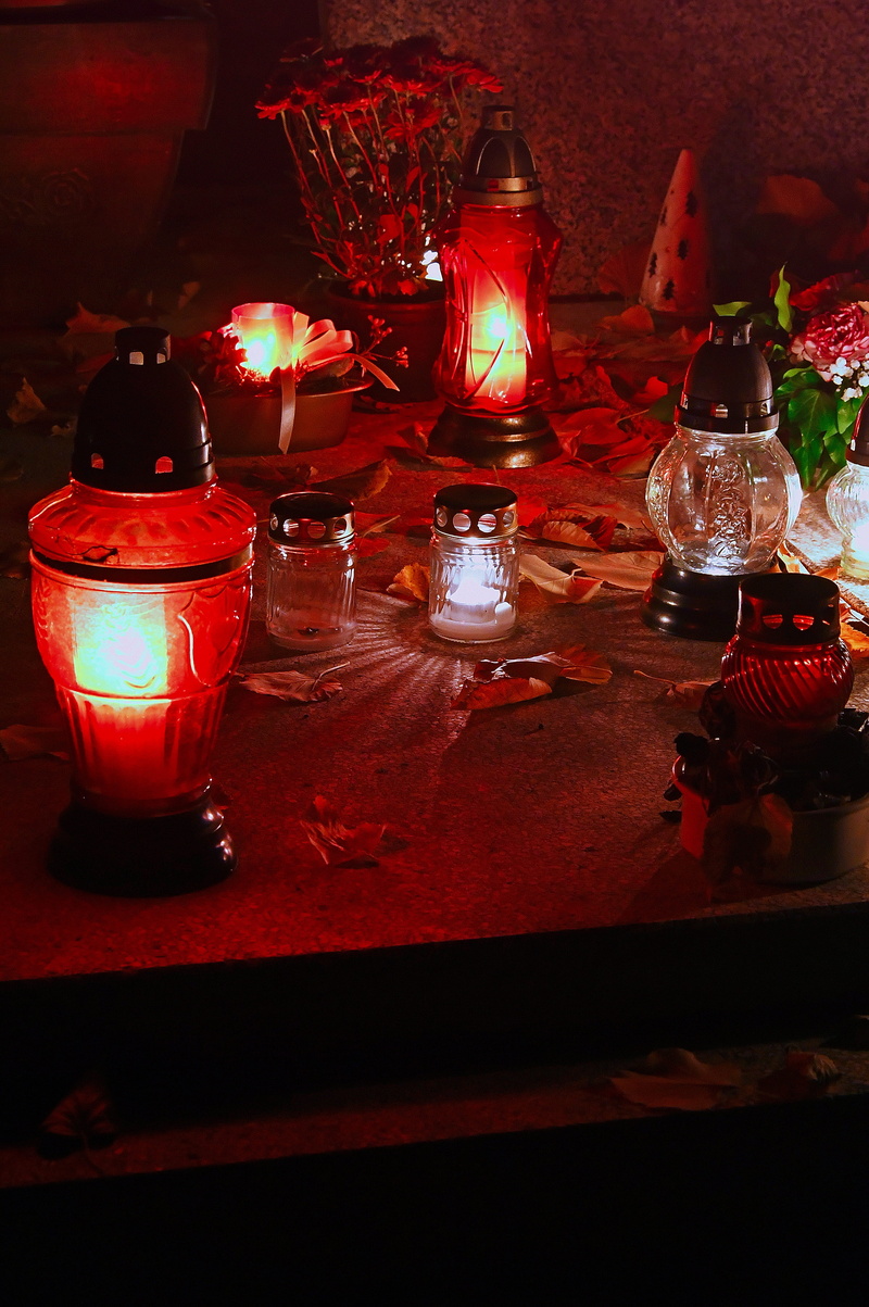 refreshment, lighting, no people, quiet, tapers, arrangement, fire - natural phenomenon, fire, light, candle, monument, table, drink, cemetery, high angle view