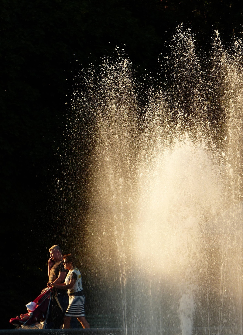 nature, outdoors, fun, splashing, stroll, walk, water, couple - relationship, people, leisure activity, grandson, firework display, spray, motion, sunny