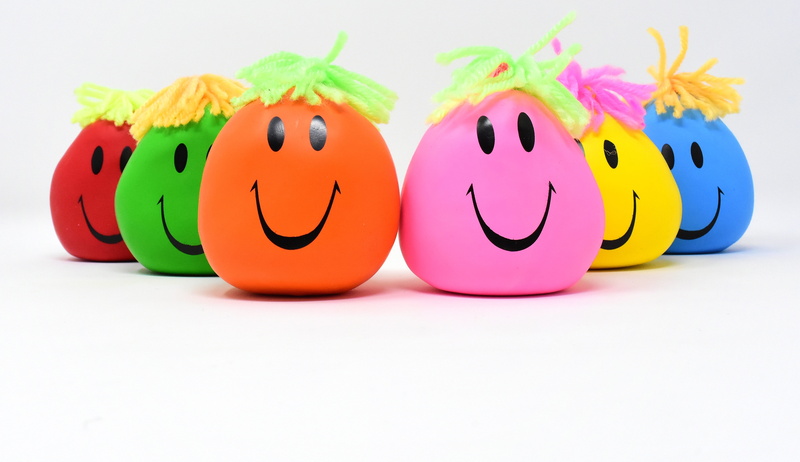 stress, knead, easter, humor, six, emotion, funny troop, smilies stress reduction, smiley, happiness, holiday - event, anti-stress balls, human face, funny