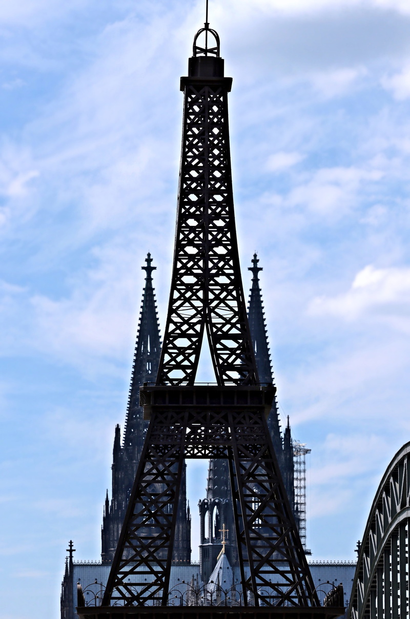 spire, outdoors, sky, eiffel tower in front of the cologne cathedral, black, day, ice hockey world championship, bridge, places of interest, church, structures