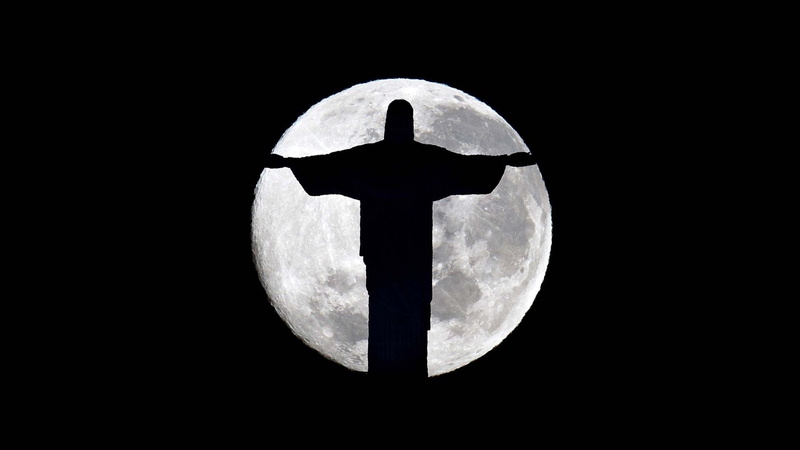 sky, Religious, Christian, moon, shape, Jesus, circle, dark, redeemer, studio shot, copy space, no people, night, communication, christ, planetary moon