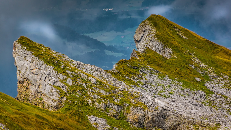 5K, travel destinations, cloud - sky, green, ancient civilization, hofer ifen, landscape, kleinwalsertal, history, travel, sky, the past, cliff, mountain range