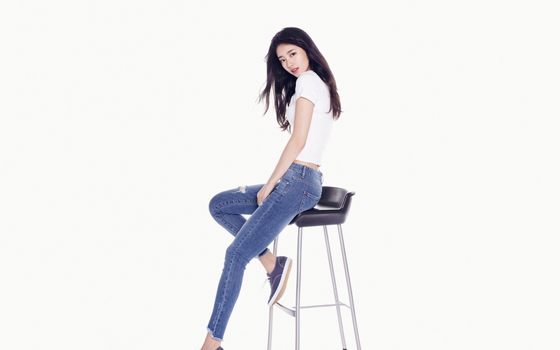 girl, hair, casual clothing, white background, young women, looking at camera, beautiful woman, side view, lifestyles, young adult, jeans, suji, kpop, one person