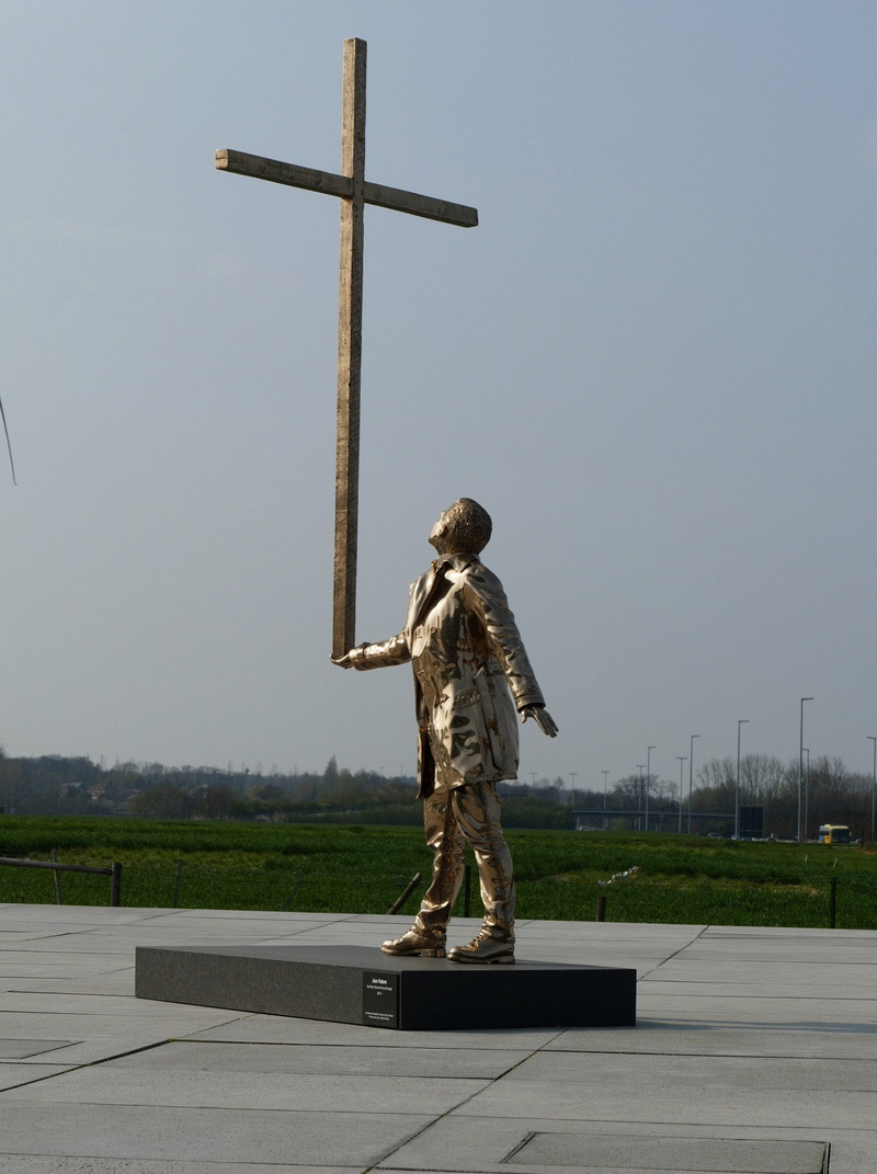 belief, jesus, statue, no people, god, work of art, jan fabre, human representation, clear sky, christianity, spirituality, memorial, crucifix, art and craft