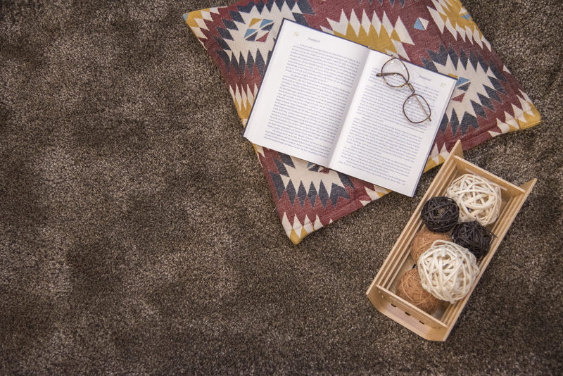 vacation, creativity, sun, box, no people, day, publication, sea, spa, trip, holiday, sand, table, day off, calm, directly above, carpet - decor, pattern