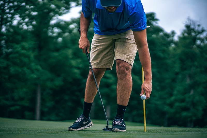 ball, grass, plant, 5K, nature, sportsman, lifestyles, shorts, day, one person, sport, blue, real people, front view, man, low section, tree, men, outdoors