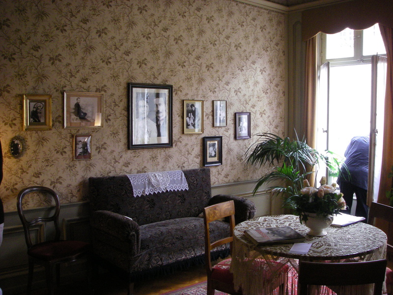 Einsteins, living Room, architecture And Buildings, residential Building, chair, 2K, photos, plant, day, home Interior, domestic Room, albert, Switzerland