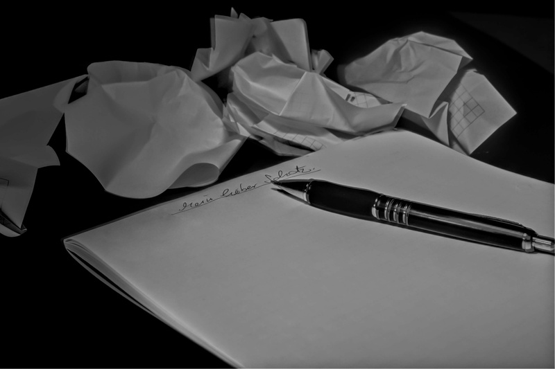 text, close-up, crumpled, paper, studio shot, crumpled paper, blank, paperwork, emotion, pen, book, group of objects, cut out, 4K, crumpled papers, still life