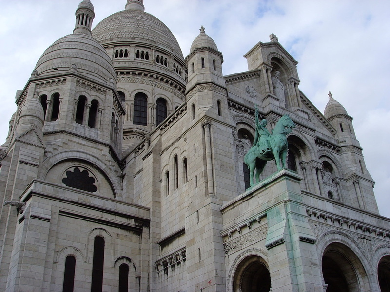 travel, ornate, arch, tourism, montmartre, paris, spirituality, no people, front, basilica, landmark, travel destinations, catholic, religion, low angle view