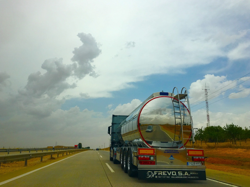 no people, lane, day, traffic, freight Transportation, lead, transportation, travel, Road, cloud - sky, asphalt, oil, 4K, on the move, Cuba, motor vehicle