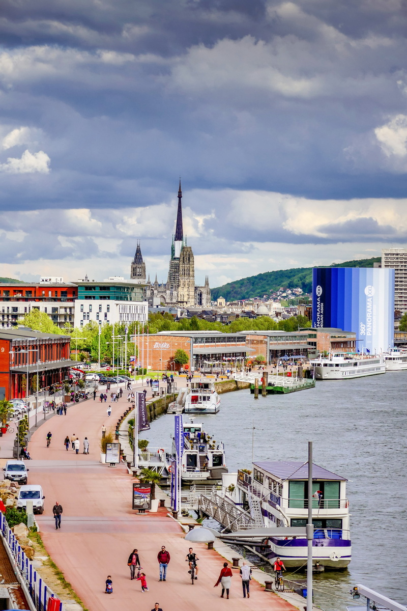 water, cathedral, cloud - sky, rouen, transportation, building, healthy-maritime, architecture, travel, travel destinations, crowd, city, outdoors, clouds