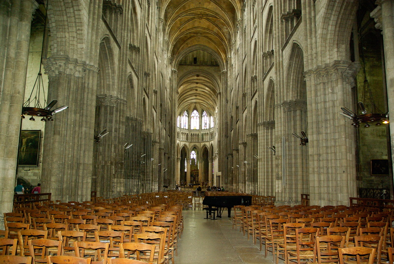 place of worship, belief, normandy, rouen, ceiling, day, building, incidental people, 4K, architecture, religion, built structure, spirituality, seat