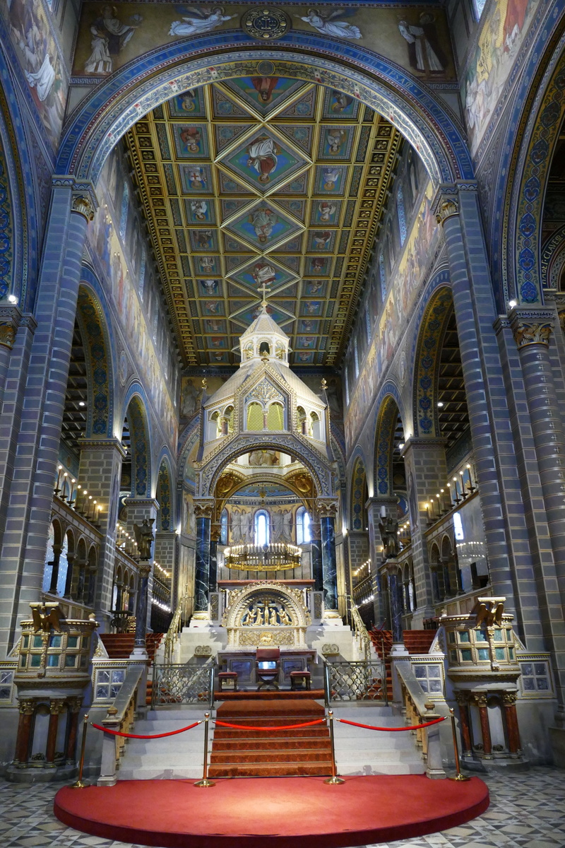 place of worship, nave, altar, architecture, city, building, catholic, pécs, day, belief, dom, low angle view, 5K, christian, ornate, religion, five churches