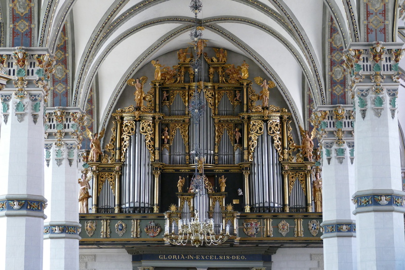 Wolfenbüttel, religion, old town, day, ceiling, architectural column, pipe - tube, instrument, place of worship, Lower Saxony, altar, building, belief