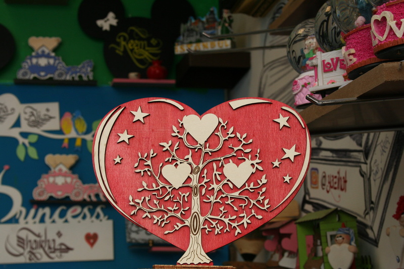 wooden heart, family, emotion, global village, family tree, 2K, wood craft, positive emotion, design, indoors, retail, market, no people, tree, shape