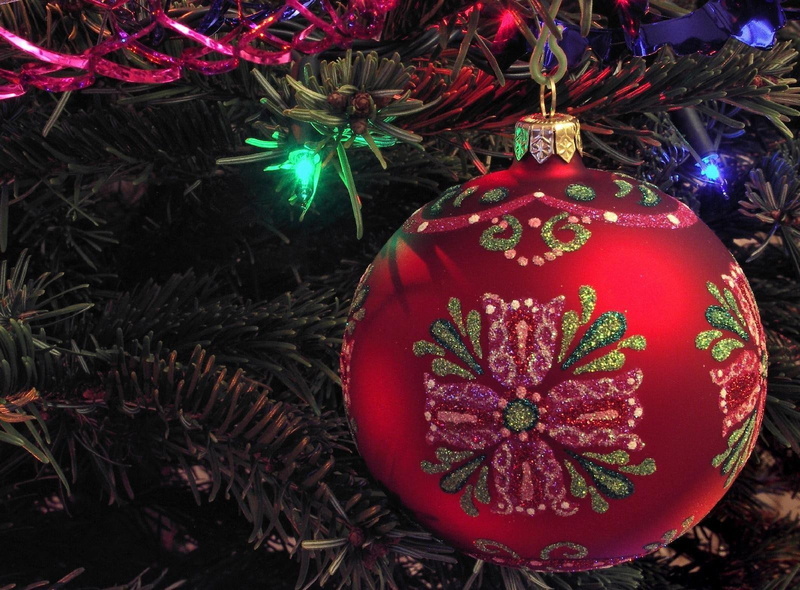 red, ball, thread, christmas, christmas decorations, garland, baubles, needles, 720P, decorations, pattern