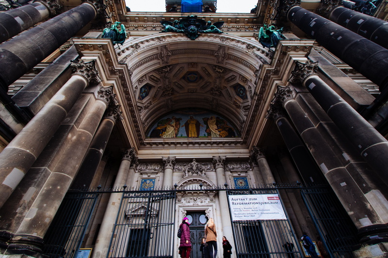 tourism, building exterior, berlin, travel, built structure, religion, history, building, spirituality, 5K, church, ornate, art and craft, architectural column