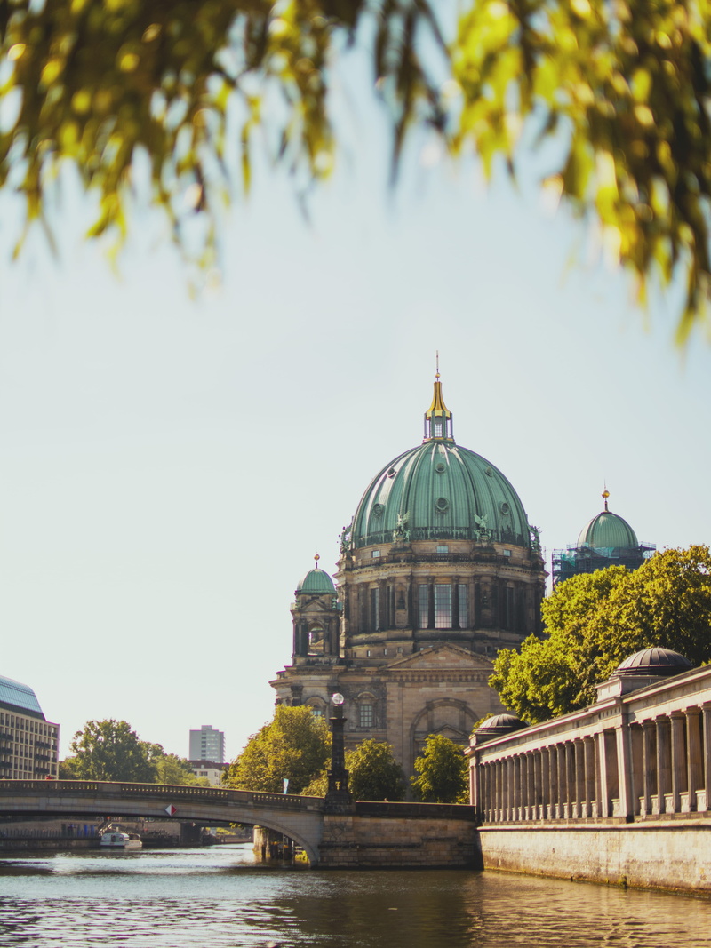 building exterior, religion, urban, parliament, connection, water, pillar, no people, plant, low, planetarium, berlin, canal, sky, parthenon, bridge - man made structure