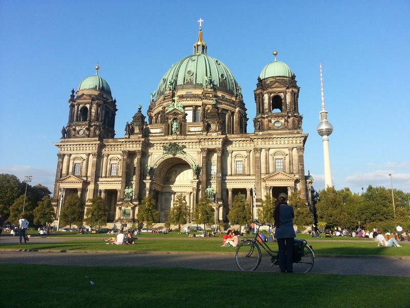 city, monument, construction, tourism, building, germany, belief, women, symbol, travel destinations, nature, built structure, building exterior, outdoors