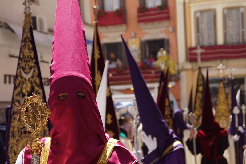 catholic, tradition, festival, andalusia, real people, lifestyles, day, focus on foreground, group of people, malaga, 5K, penitents, architecture, city