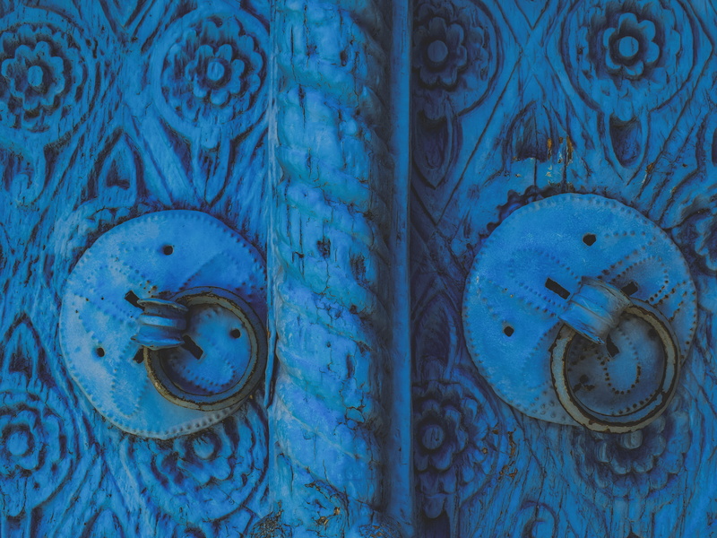 floral pattern, full frame, weathered, ornate, creativity, art and craft, village, decoration, backgrounds, door, 4K, wall - building feature, day, entrance