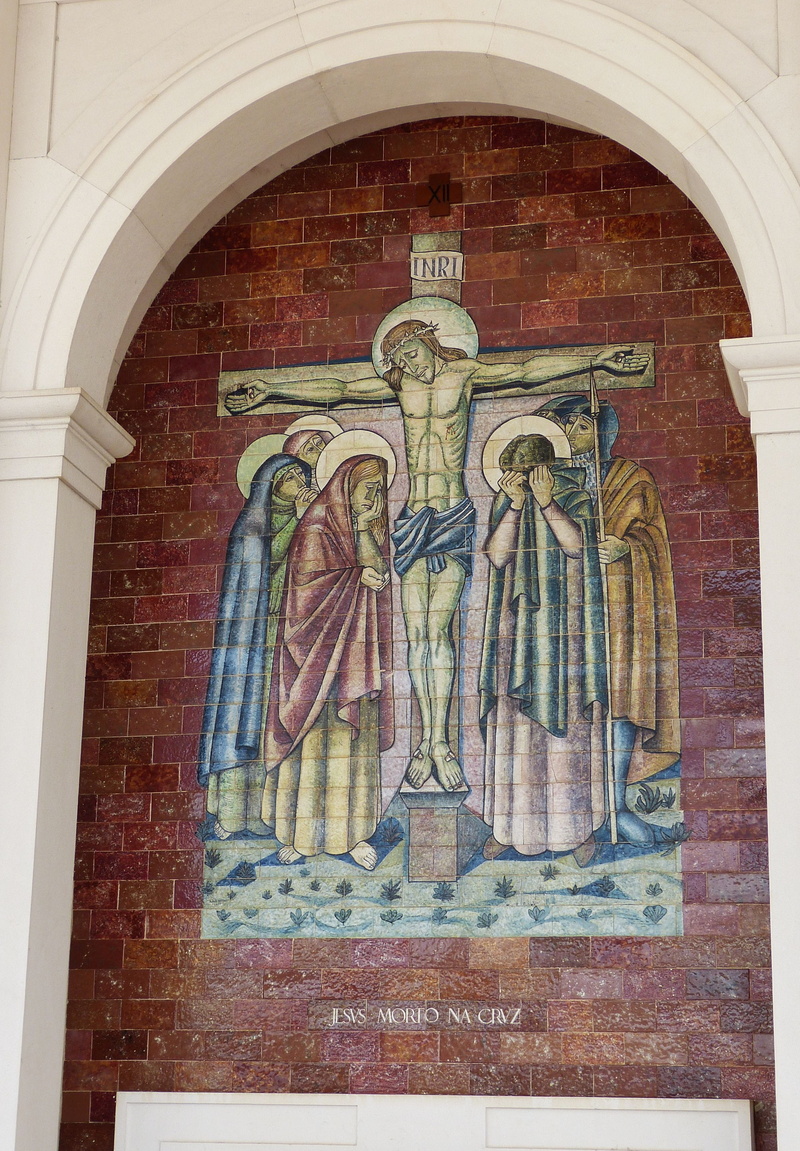 believe, human representation, place of worship, church, arch, craft, male likeness, the past, mural, grieve, make a pilgrimage, mosaic, death, image, belief