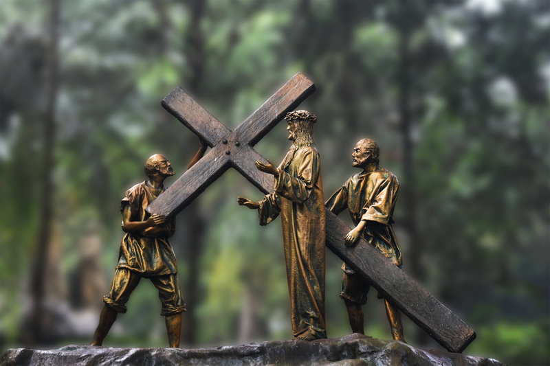 jesus, statue, jesus christ and the cross, carry, representation, outdoors, cross, sculpture, full length, female likeness, day, wood - material, two people