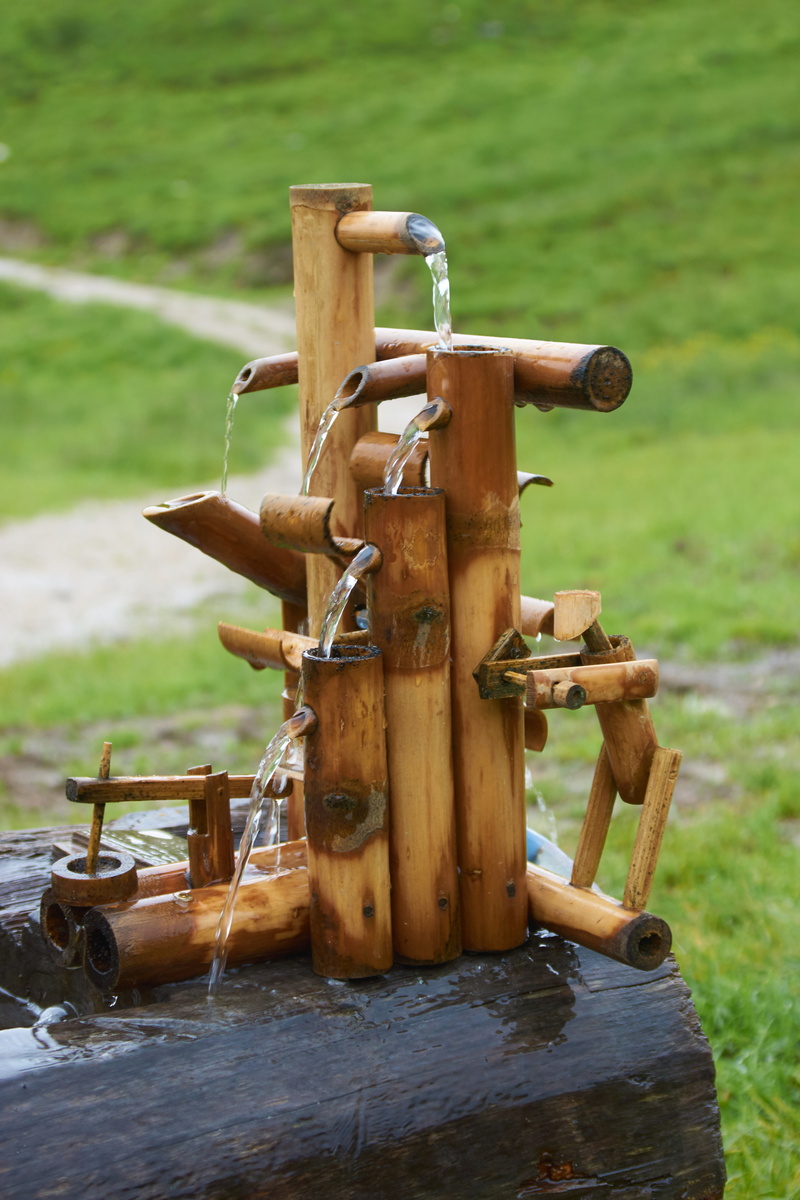 land, rusty, safety, day, metal, water feature, wood, nature, gartendeko, wood - material, focus on foreground, source, protection, security, transportation